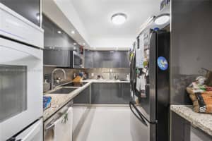 1001 91st St 303 Bay Harbor Islands, FL 33154 - MLS#A11897243