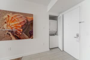 2602 E Hallandale Beach Blvd R1907 Hallandale Beach, FL 33009 - MLS#A11897255