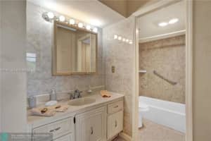 7051 Environ Blvd 337 Lauderhill, FL 33319 - MLS#A11897262