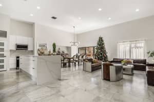 513 Leslie Dr Hallandale Beach, FL 33009 - MLS#A11897271