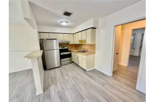 1821 N 17th Ct 23 Hollywood, FL 33020 - MLS#A11897286