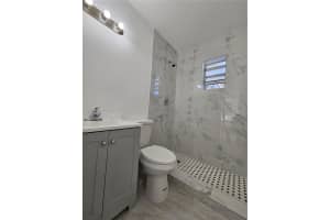 5621 Cleveland St Hollywood, FL 33021 - MLS#A11897298