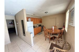 212 Sw 2nd Ter 2 Dania Beach, FL 33004 - MLS#A11897309