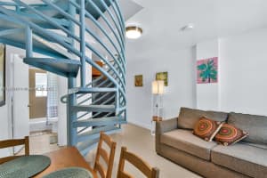 6966 Byron Ave 102 Miami Beach, FL 33141 - MLS#A11897363