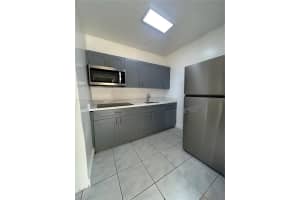 2611 Sw 62nd Ave Rear Miramar, FL 33023 - MLS#A11897373