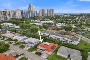 1221 Singer Dr Singer Island, FL 33404 - MLS#A11897398