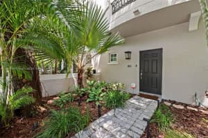 261 Navarre Ave A-3, Coral Gables