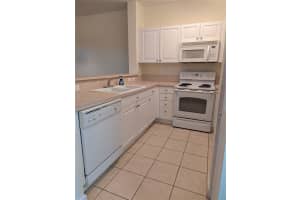 3320 Ne 13 Cr Dr 201 Homestead, FL 33033 - MLS#A11897410