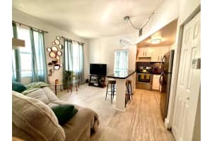 1342 Drexel Ave 206, Miami Beach