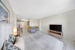 7904 West Dr 1010 North Bay Village, FL 33141 - MLS#A11897464