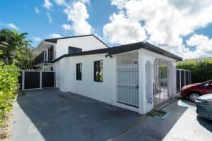 2729 Sw 67th Ave Miami, FL 33155 - MLS#A11897467