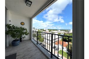 7850 Byron Ave 702 Miami Beach, FL 33141 - MLS#A11897475