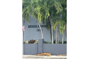 MLS# A11897479, North Miami, Florida 33161