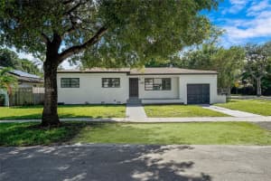 1100 Ne 166th St, North Miami Beach