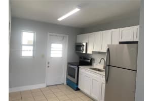 240 Nw 5th Ave W Dania Beach, FL 33004 - MLS#A11897500