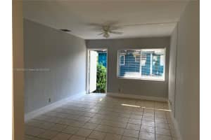 240 Nw 5th Ave W Dania Beach, FL 33004 - MLS#A11897500