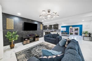 2441 Alcazar Dr Miramar, FL 33023 - MLS#A11897510