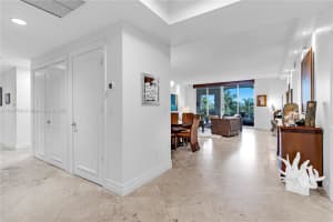 727 Crandon Blvd 401 Key Biscayne, FL 33149 - MLS#A11897542