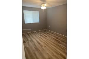 19215 Glenmoor Dr 1 West Palm Beach, FL 33409 - MLS#A11897546