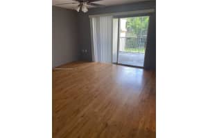 19215 Glenmoor Dr 1 West Palm Beach, FL 33409 - MLS#A11897546