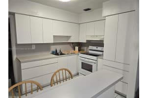 4270 Sw 102nd Ave Miami, FL 33165 - MLS#A11897563