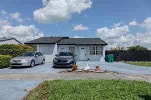 13337 Nw 3rd Ln, Miami