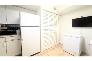 9645 Nw 1st Ct 1-103 Pembroke Pines, FL 33024 - MLS#A11897617