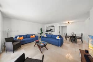 5555 Collins Ave 14e Miami Beach, FL 33140 - MLS#A11897620