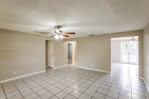 164 Santa Monica Ave Royal Palm Beach, FL 33411 - MLS#A11897640