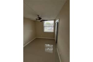 216 Lake Pointe Dr 120 Oakland Park, FL 33309 - MLS#A11897643