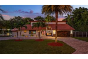 8111 Sw 183rd St Palmetto Bay, FL 33157 - MLS#A11897644