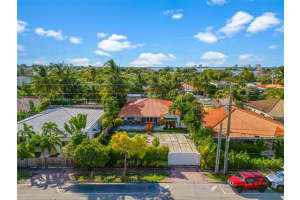 7970 Hawthorne Ave, Miami Beach