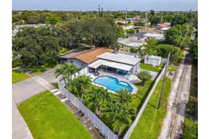 3338 Taft St Hollywood, FL 33021 - MLS#A11897652