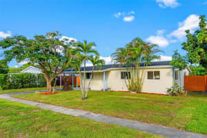 432 Sw 64th Ter Margate, FL 33068 - MLS#A11897666
