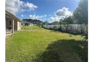 5834 Nw Gillespie Ave Port Saint Lucie, FL 34986 - MLS#A11897673