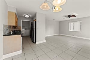 1402 Sw 9th Ave 2 Fort Lauderdale, FL 33315 - MLS#A11897693