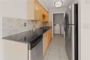 1402 Sw 9th Ave 2 Fort Lauderdale, FL 33315 - MLS#A11897693