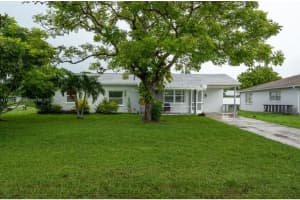 121 E 3rd Street Lehigh Acres, FL 33936 - MLS#A11897733