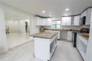 121 E 3rd Street Lehigh Acres, FL 33936 - MLS#A11897733