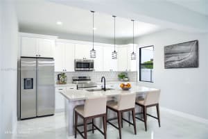 932 Maddock St Lehigh Acres, FL 33974 - MLS#A11897739