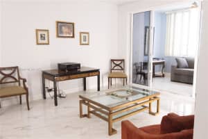 5005 Collins Ave 1523 Miami Beach, FL 33140 - MLS#A11897786