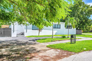 3051 Sw 84th Ct Miami, FL 33155 - MLS#A11897787
