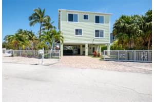 140 Fairwich Ct, Tavernier, FL 33070, - MLS#A11897793