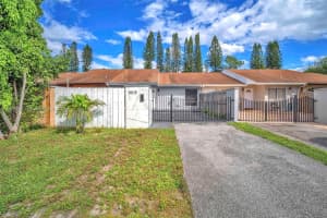 5515 Biscayne Dr Green Acres, FL 33463 - MLS#A11897794