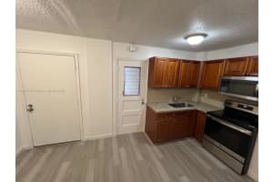 6840 Pembroke Rd 106 Pembroke Pines, FL 33023 - MLS#A11897795