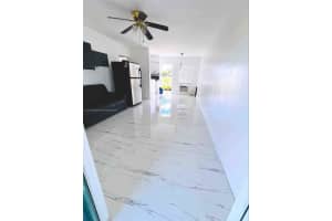 7401 Pines Blvd 209 Pembroke Pines, FL 33024 - MLS#A11897860