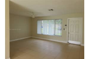 6580 Grant St Hollywood, FL 33024 - MLS#A11897898