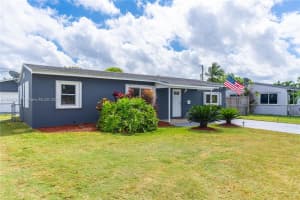 1430 Ne 11th St 1430 Homestead, FL 33033 - MLS#A11897899