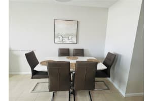 2 Windsor A A West Palm Beach, FL 33417 - MLS#A11897903