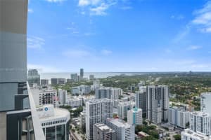 88 Sw 7th St 3910, Miami